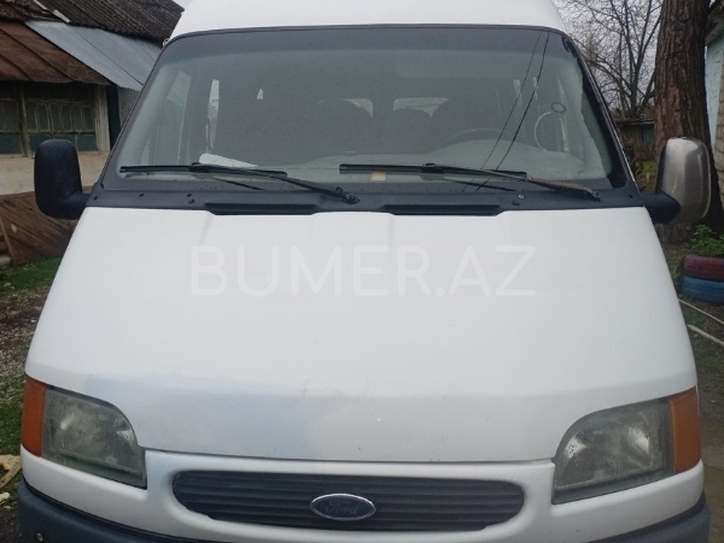 1995, 2.5L, 574913 km, Mexanika