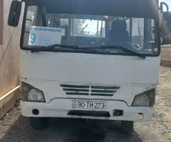 2011, 4.4L, 300000 km, Mexanika