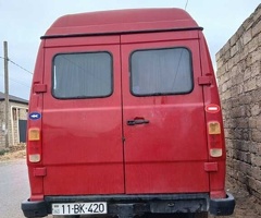 1994, 2.3L, 250000 km, Mexanika