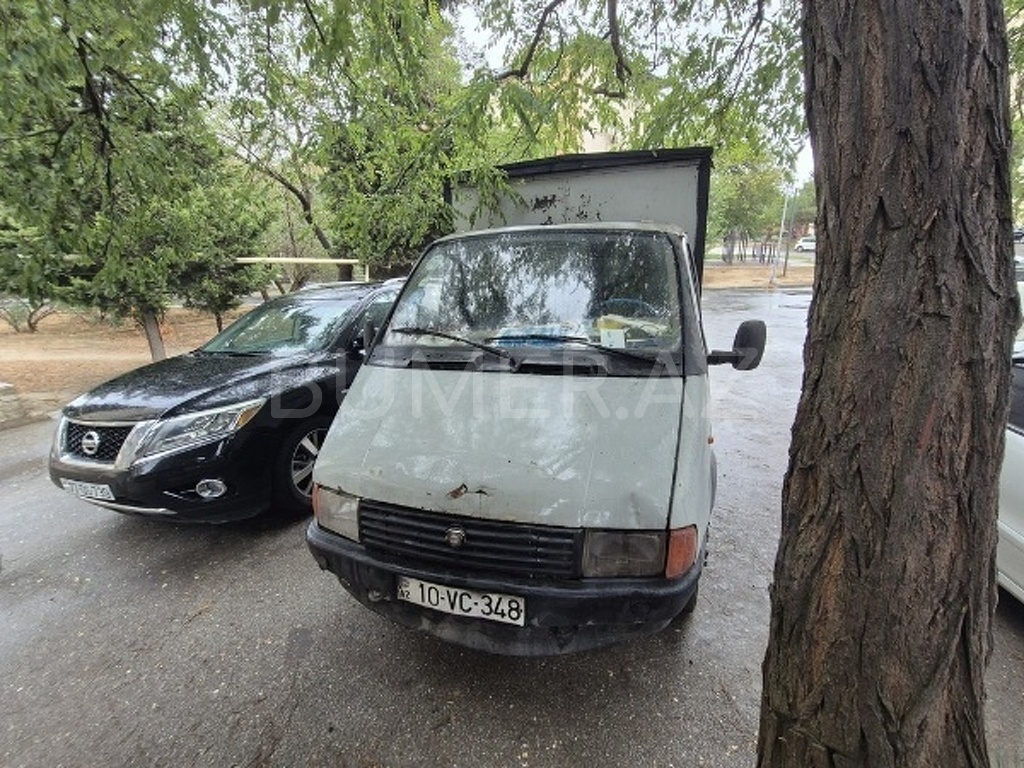 33021 , 1997, 2.4L, 450000 km, Mexanika