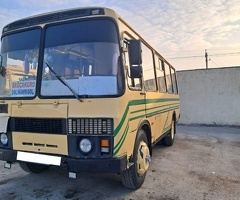 2004, 4.6L, 660000 km, Mexanika