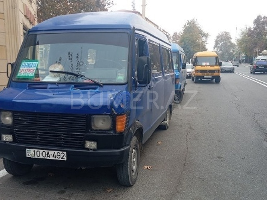 1992, 2.3L, 356868 km, Mexanika