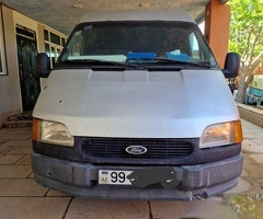 1999, 2.5L, 450000 km, Mexanika