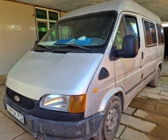 1999, 2.5L, 450000 km, Mexanika