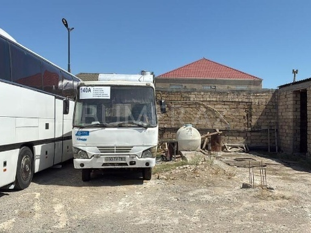 2010, 4.4L, 500000 km, Mexanika