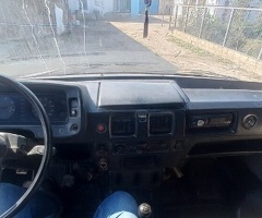 3302-744 , 2001, 2.4L, 250000 km, Mexanika