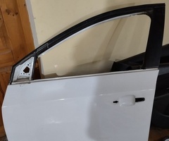 Ban-Kuza hissələr  Chevrolet, Chevrolet Cruze qapıları