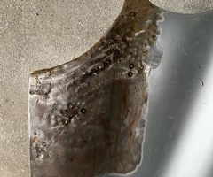 Ban-Kuza hissələr  Mercedes, "Mercedes E240" kapotu