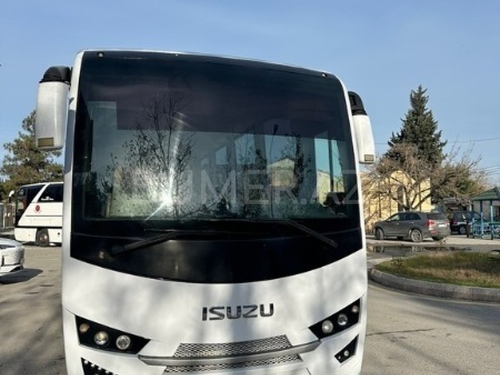 2013, 5.2L, 565700 km, Mexanika