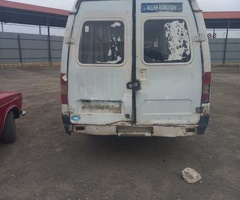 1998, 2.4L, 82000 km, Mexanika