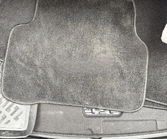 Aksesuarlar-Tüninq, Mercedes ayaqaltısı