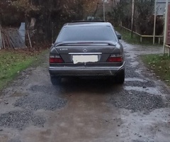 Mercedes E Class  E 200, 1993, 2.0L, 537869 km, Mexanika