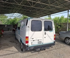 2000, 2.5L, 150000 km, Mexanika