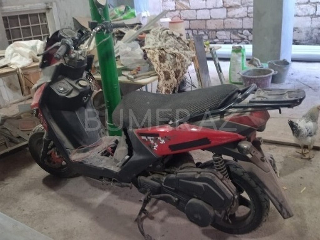 Moped, 2023, 0.15L, 14000 km