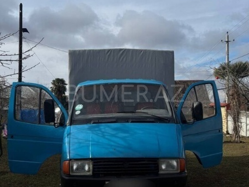 33021 , 1996, 2.5L, 25000 km, Mexanika