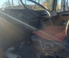 711 D , 1991, 4.0L, 180000 km, Mexanika