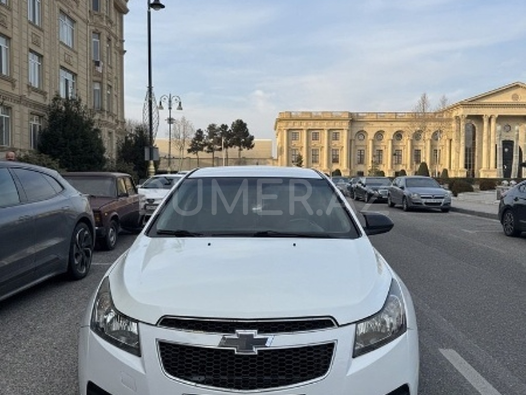 Chevrolet  Cruze, 2014, 1.4L, 313000 km, Avtomat