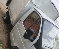 2705 , 1998, 2.4L, 50000 km, Mexanika