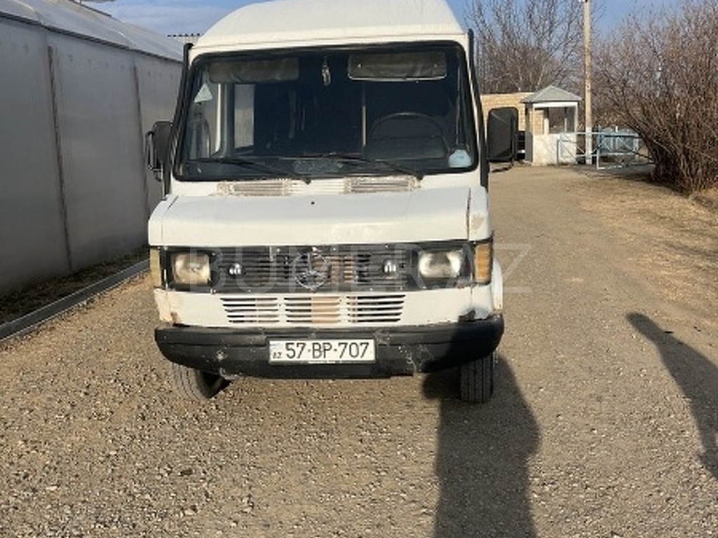 1992, 2.5L, 400000 km, Mexanika