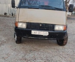 33021 , 1995, 2.4L, 350000 km, Mexanika