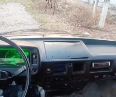 33021 , 1995, 2.4L, 350000 km, Mexanika