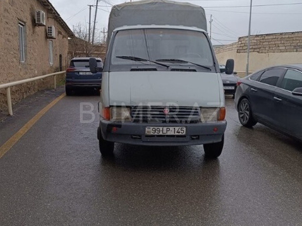 33021 , 1998, 2.4L, 450000 km, Mexanika