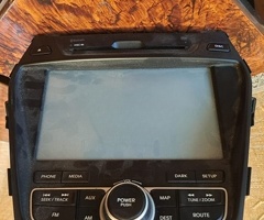 Monitor və audio sistemlər, Hyundai Santa Fe monitoru