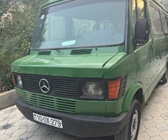 1992, 2.7L, 200000 km, Mexanika