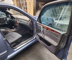 Mercedes E Class  E 220, 2000, 2.2L, 385000 km, Avtomat