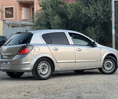 Opel  Astra, 2007, 1.3L, 425000 km, Mexanika
