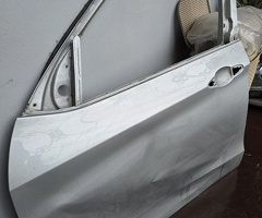 Ban-Kuza hissələr  BMW, BMW X5 F15 qapısı