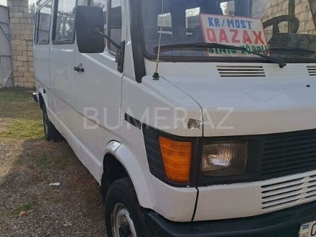 1992, 2.3L, 300000 km, Mexanika