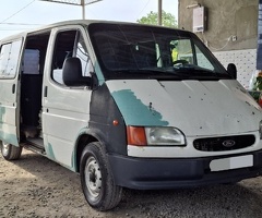 2000, 2.5L, 150000 km, Mexanika