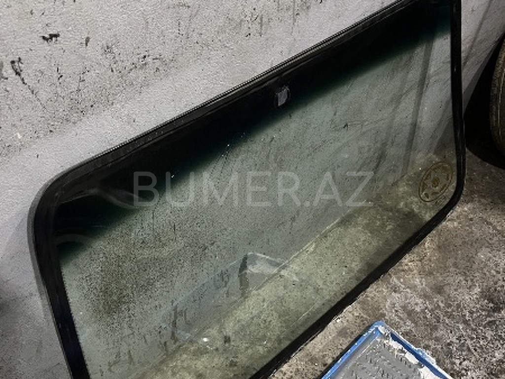 Ban-Kuza hissələr  Ravon, Ravon şüşəsi