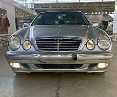 Mercedes E Class  E 240, 2000, 2.4L, 183708 km, Avtomat