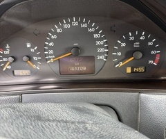 Mercedes E Class  E 240, 2000, 2.4L, 183708 km, Avtomat