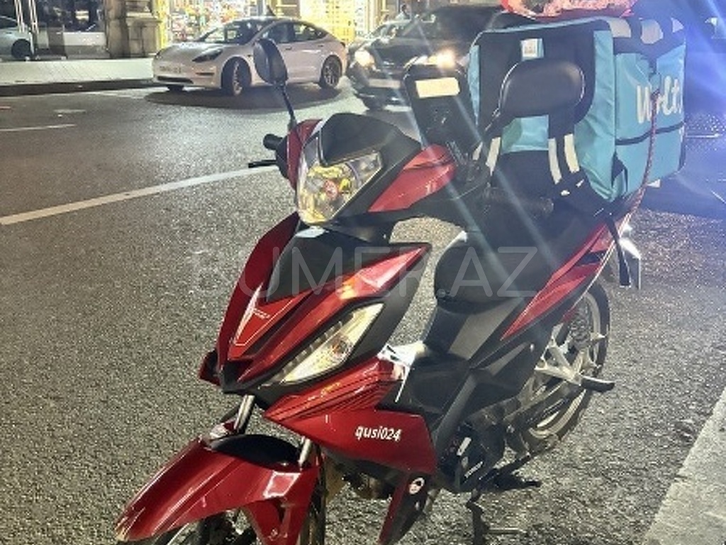 Moped, 2025, 0.05L, 10000 km