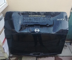 Ban-Kuza hissələr  Nissan, Nissan Note 2006 baqaj qapısı