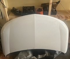 Ban-Kuza hissələr  Chevrolet, "Chevrolet Cobalt" kapotu