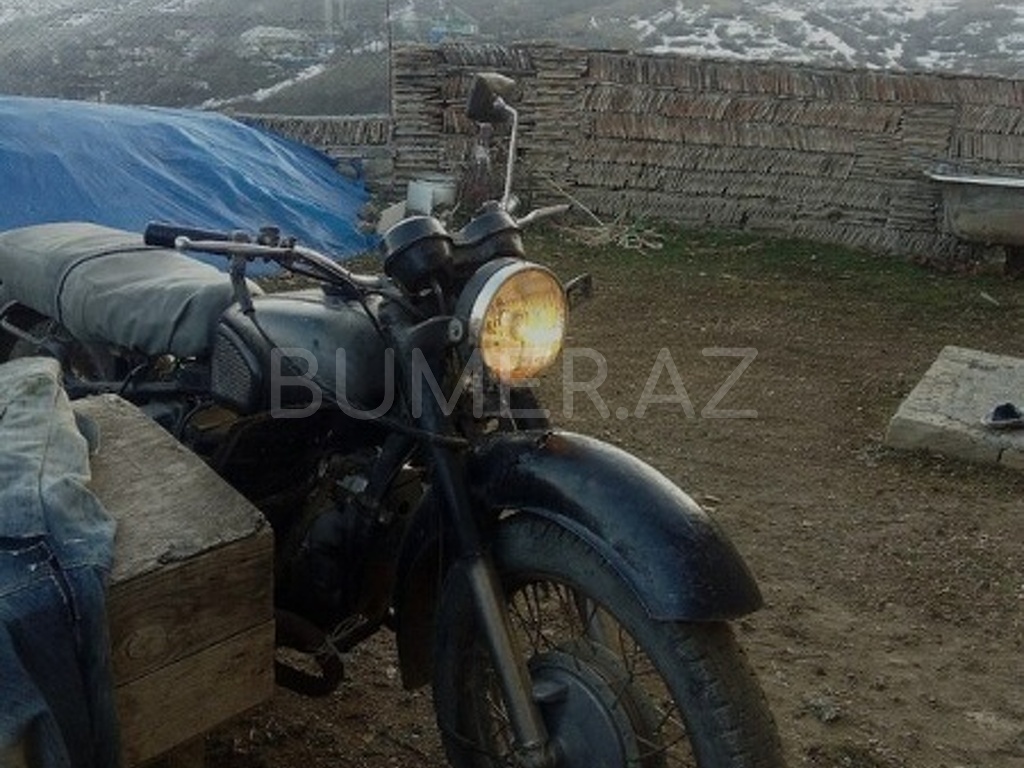 Motosiklet, 1983, 0.70L, 200000 km