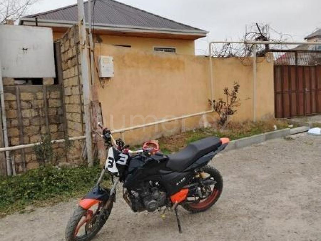 Heç bir problemi yoxdur pula ehtiyac var deye satılır getməyinə söz ola bilmez Kredit yoxdur Barter