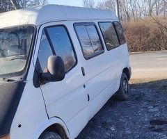 2000, 2.5L, 300000 km, Mexanika