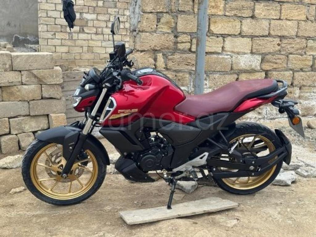 Yaxşı vəzyətdədir böyük kub alacam deyə satıram moto binəqədidədir. Bütün rasxodnikləri dəyişdrilib