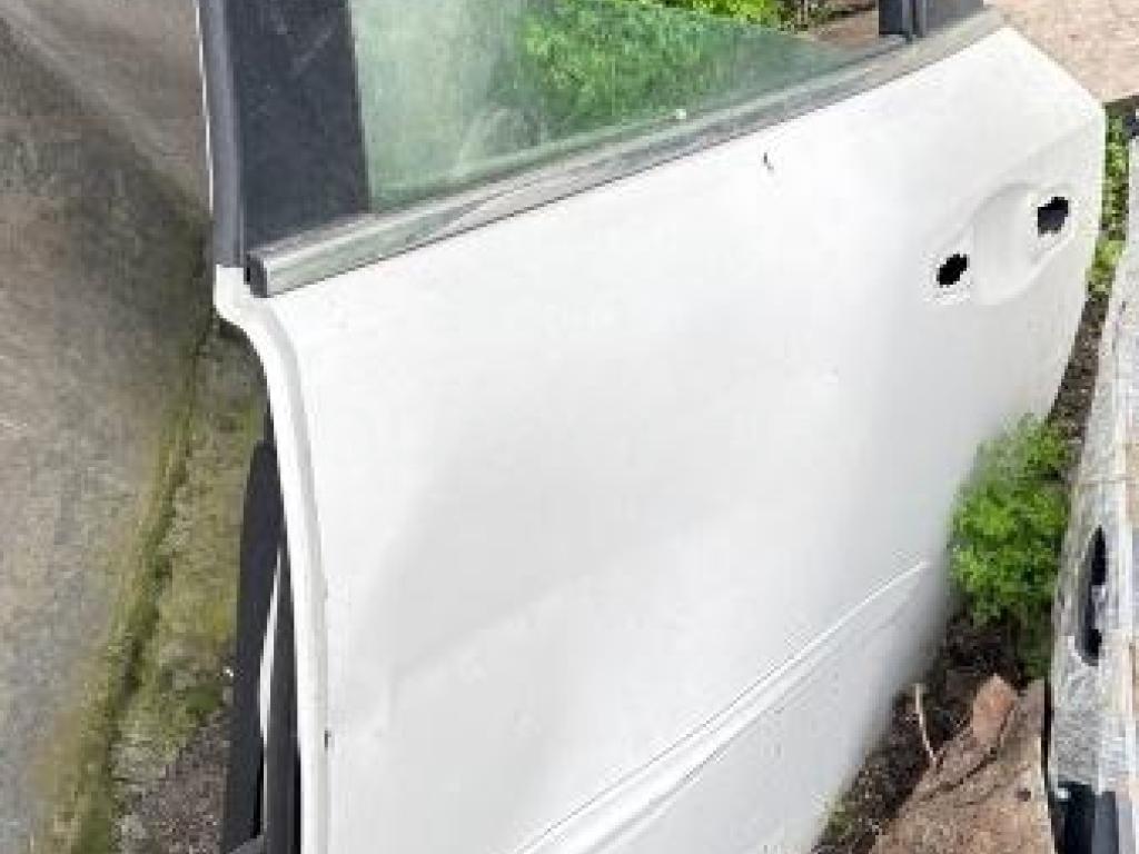 2018-2022 honda insighta arxa sol qapi