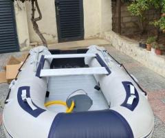 Qiymetde razilasmaq olar !!! Ag ve qirmizi reng var “Çoxsaylı balıqçılar tərəfindən seçilən və etiba