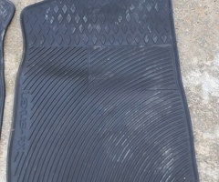 Aksesuarlar-Tüninq, Lexus R ayaqaltısı