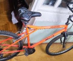 Dağ velosipedi – WARP Mountain - Güclü polad çərçivə, parlaq narıncı rəng - 26 düym təkərlər: qabaqd