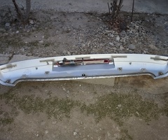 Ban-Kuza hissələr  Mitsubishi, Mitsubishi Airtrek spoyleri