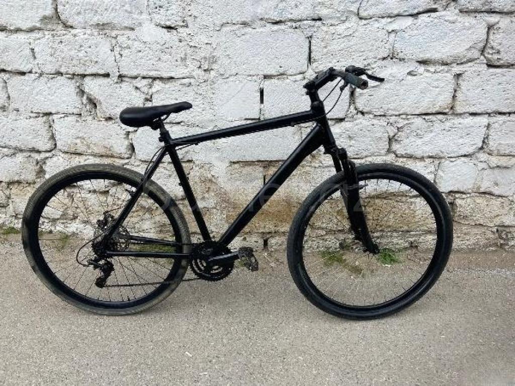 Velosiped 29 luq alminum rama işlek veziyetdedir problemi yoxdur real alcilar zeng etsin… Velobike V