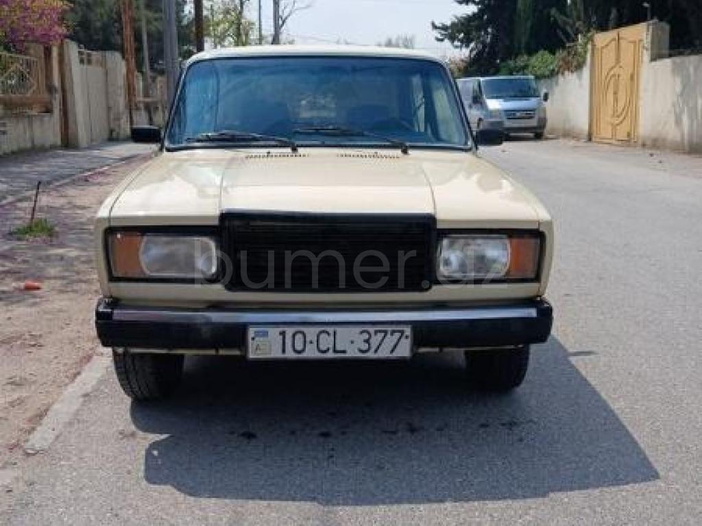 Oz admzadi Senetleri tam qaydasndadi curyu pasi qeti yoxdu xadovoyu soz ola bilmez hec bir xerc tele